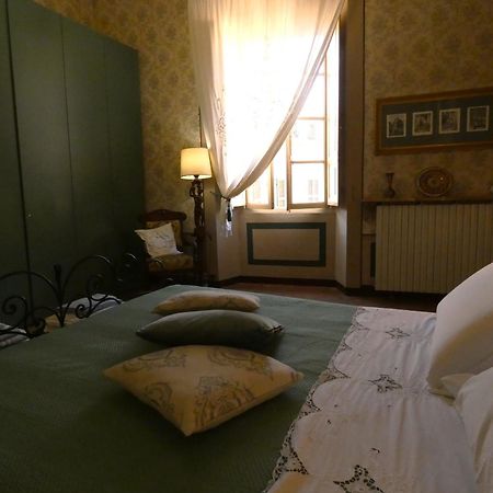 Apartamento SCAPPO IN UMBRIA, la casa del duomo Amelia Exterior foto