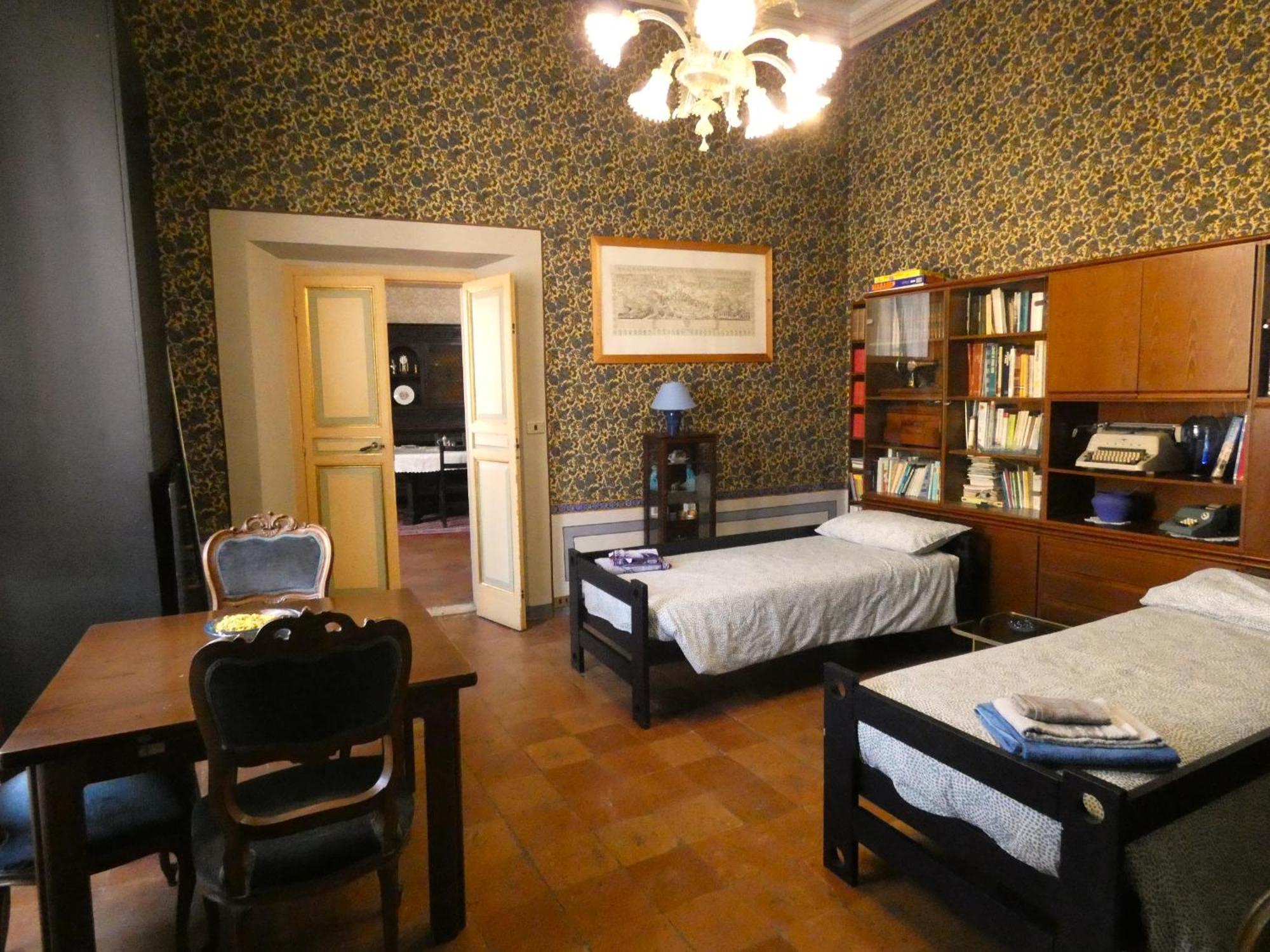 Apartamento SCAPPO IN UMBRIA, la casa del duomo Amelia Exterior foto